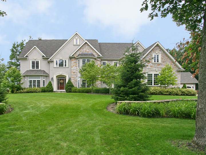 Facade of 10 Orchard Hill Drive Westboro, MA