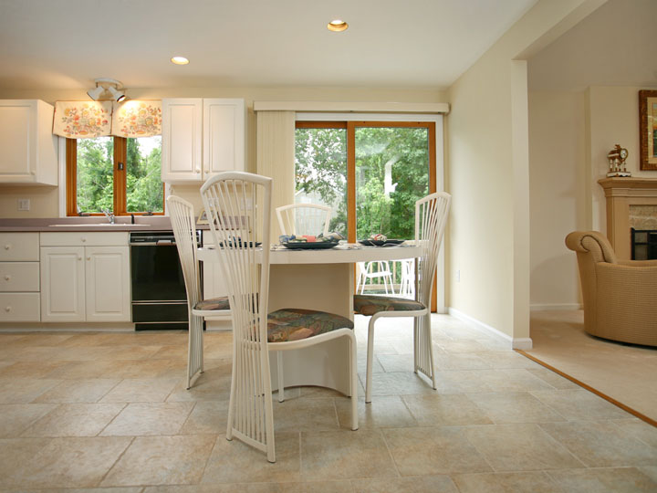 � 2010 Granite Communications, Inc. Photographed by Gerald Jay Groccia http://www.OnSiteStudios.com Aerial, interior, location, and studio Photography for real estate, hospitality, marketing and advertising, catalog, select family and social events. Photography that is creative, professional, and artistic.
