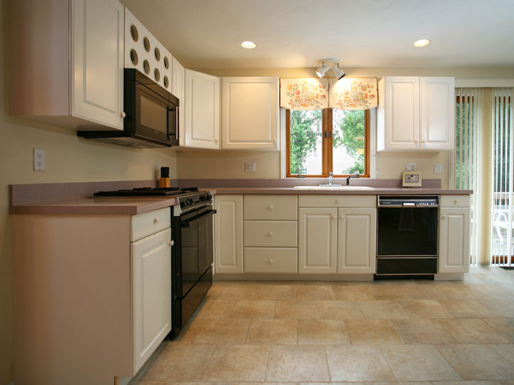 &copy; 2010 Granite Communications, Inc. Photographed by Gerald Jay Groccia http://www.OnSiteStudios.com Aerial, interior, location, and studio Photography for real estate, hospitality, marketing and advertising, catalog, select family and social events. Photography that is creative, professional, and artistic.