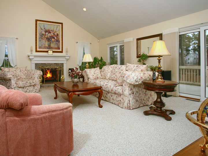 &copy; 2011 Granite Communications, Inc. Photographed by Gerald Jay Groccia http://www.OnSiteStudios.com Aerial, interior, location, and studio Photography for real estate, hospitality, marketing and advertising, catalog, select family and social events. Photography that is creative, professional, and artistic.