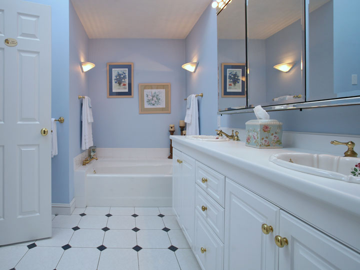 &copy; 2011 Granite Communications, Inc. Photographed by Gerald Jay Groccia http://www.OnSiteStudios.com Aerial, interior, location, and studio Photography for real estate, hospitality, marketing and advertising, catalog, select family and social events. Photography that is creative, professional, and artistic.