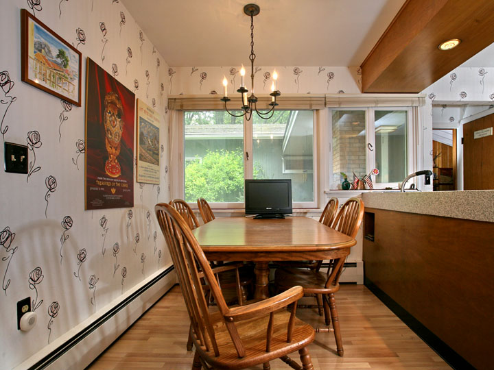 .&copy; 2011 Granite Communications, Inc. Photographed by Gerald Jay Groccia http://www.OnSiteStudios.com Aerial, interior, location, and studio Photography for real estate, hospitality, marketing and advertising, catalog, select family and social events. Photography that is creative, professional, and artistic.
