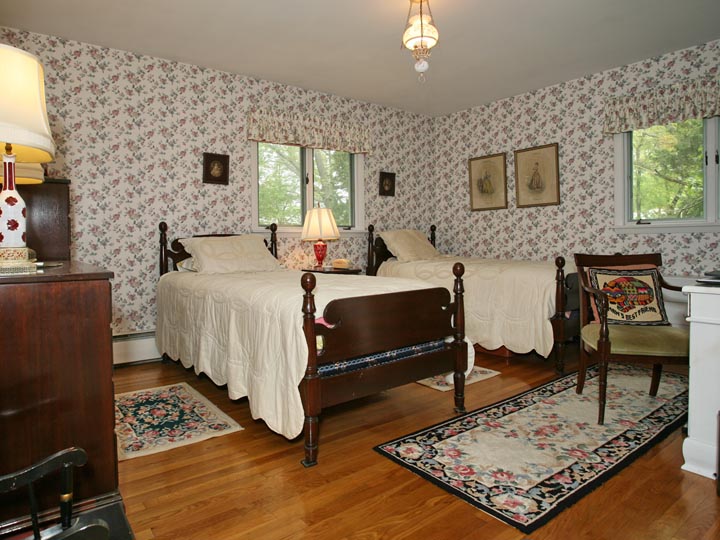 .&copy; 2011 Granite Communications, Inc. Photographed by Gerald Jay Groccia http://www.OnSiteStudios.com Aerial, interior, location, and studio Photography for real estate, hospitality, marketing and advertising, catalog, select family and social events. Photography that is creative, professional, and artistic.
