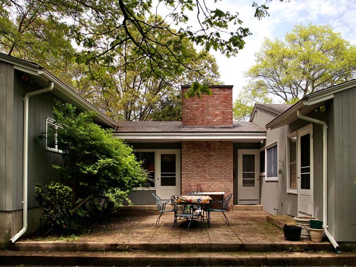 &copy; 2011 Granite Communications, Inc. Photographed by Gerald Jay Groccia http://www.OnSiteStudios.com Aerial, interior, location, and studio Photography for real estate, hospitality, marketing and advertising, catalog, select family and social events. Photography that is creative, professional, and artistic.