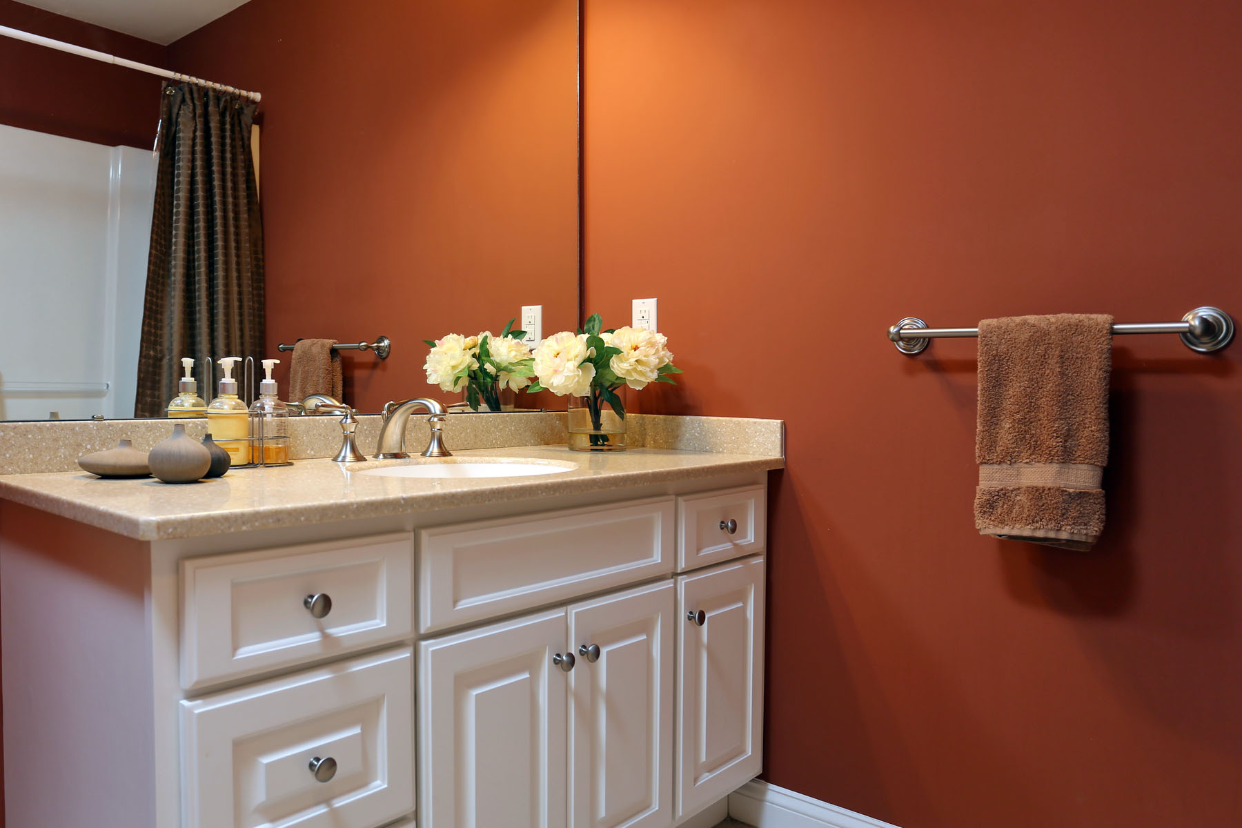 .&copy;  Granite Communications, Inc. Photographed by Gerald Jay Groccia http://www.OnSiteStudios.com Aerial, interior, location, and studio Photography for real estate, hospitality, marketing and advertising, catalog, select family and social events. Photography that is creative, professional, and artistic.