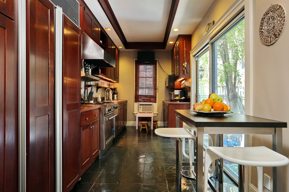 ©  Granite Communications, Inc. Photographed by Gerald Jay Groccia http://www.OnSiteStudios.com Aerial, interior, location, and studio Photography for real estate, hospitality, marketing and advertising, catalog, select family and social events. Photography that is creative, professional, and artistic.