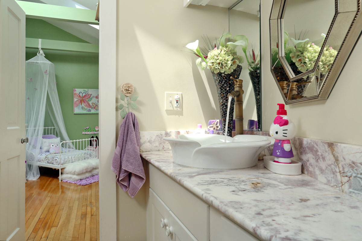 ©  Granite Communications, Inc. Photographed by Gerald Jay Groccia http://www.OnSiteStudios.com Aerial, interior, location, and studio Photography for real estate, hospitality, marketing and advertising, catalog, select family and social events. Photography that is creative, professional, and artistic.