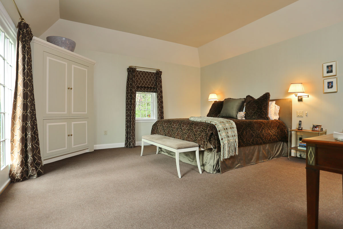 .©  Granite Communications, Inc. Photographed by Gerald Jay Groccia http://www.OnSiteStudios.com Aerial, interior, location, and studio Photography for real estate, hospitality, marketing and advertising, catalog, select family and social events. Photography that is creative, professional, and artistic.