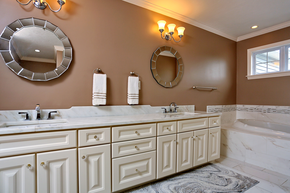.©  Granite Communications, Inc. Photographed by Veronica Jay Groccia http://www.OnSiteStudios.com Aerial, interior, location, and studio Photography for real estate, hospitality, marketing and advertising, catalog, select family and social events. Photography that is creative, professional, and artistic.